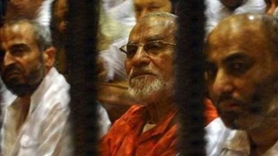 محاكمة بديع و12 آخرين في قضية 