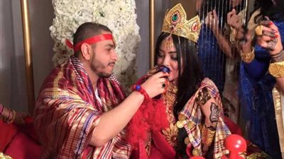 الرقص على أنغام 