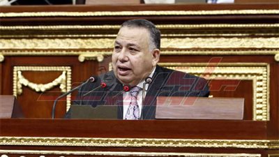 وكيل البرلمان: لن نعطي شيكا على بياض للحكومة