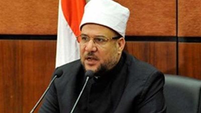 وزير الأوقاف يطلب كشف حساب من مسؤوليه السبت المقبل