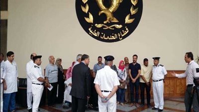 وزير الداخلية يوجه بمشاركة مستشفيات الشرطة في إنهاء قوائم الانتظار للمرضى المدنيين