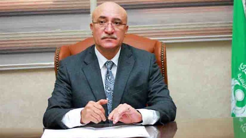 المصري يصدر بطاقة