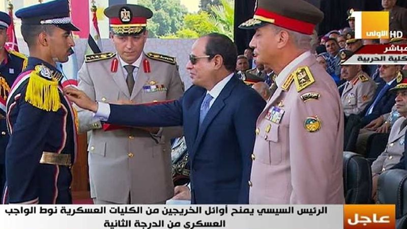 أوائل طلبة الكليات