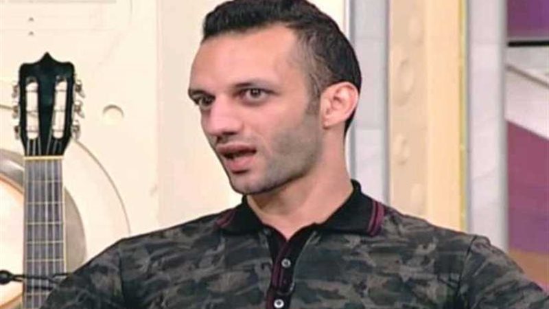 أمير مرتضي يبحث عن