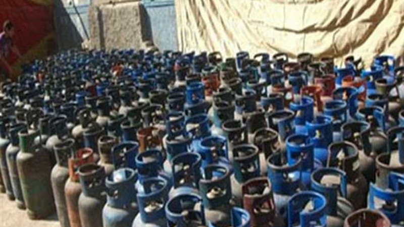 ضبط مديرة مستودع