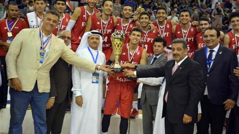 وزير الشباب والرياضة