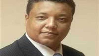 هشام شوقي يكتب: «ياسر رزق» قلب من الياسمين