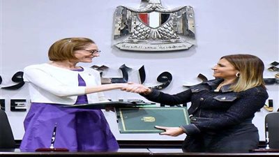 مصر وأمريكا توقعان 5 اتفاقيات منح.. بـ45 مليون دولار