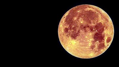 آداء صلاة خسوف القمر مساء اليوم بمختلف مساجد مصر