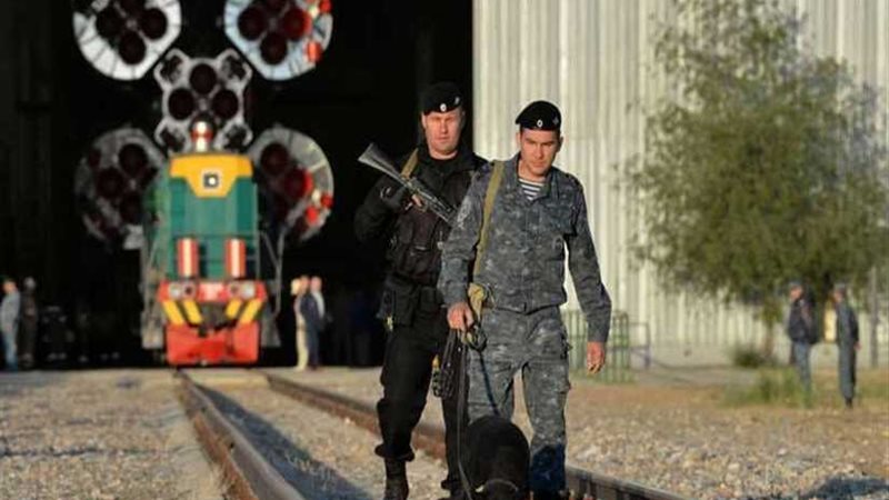 توقيف عالم فضاء روسي