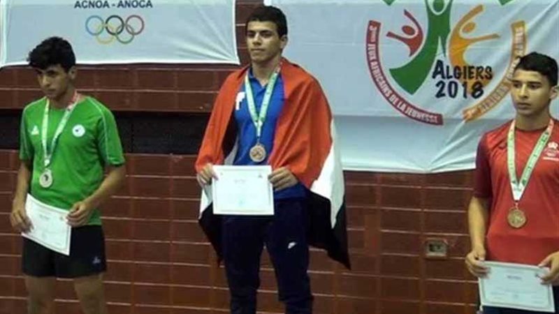 فتحي طارق يتوج بذهبية