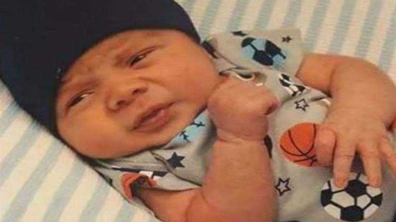 الأم المستهترة تركت