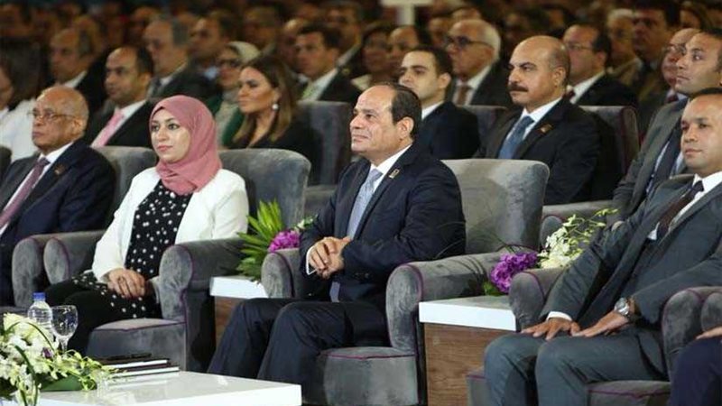 السيسي يوجه التحية