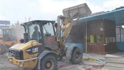 محافظ الإسماعيلية ومدير الأمن على رأس حملة لإزالة تعديات 