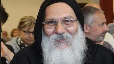 غدًا.. أداء صلاة الجنازة على الأنبا إبيفانيوس بدير أبو مقار