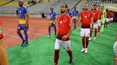 الأهلي يتعادل أمام تاونشيب البتسواني (0/0) في الشوط الأول