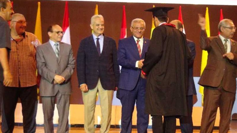 رئيس جامعة المنيا