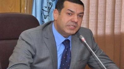 تطهير ترع منفلوط وتحرير 13 محضر إشغالات
