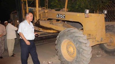 إزالة 8 حالات تعدٍ على الأراضي بمركز مطاي بالمنيا