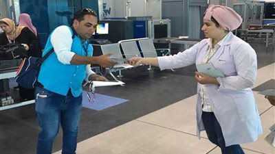 الصحة: أول أفواج البعثة الطبية تغادر اليوم.. وتوزيع كتيبات إرشادية على الحجاج للتعريف بالإجراءات الوقائية