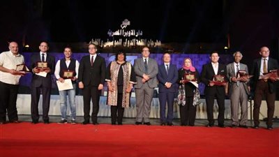 وزيرا الثقافة والاثار يفتتحا مهرجان القلعة في حضور خمسة الاف مشاهد