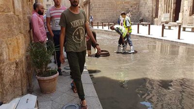 إنهاء مشكلة الصرف الصحي بالقاهرة التاريخية