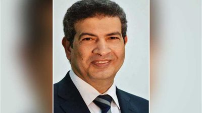 تكليف 14 عميدًا جديدًا بكليات جامعة المنيا