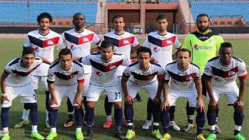 تعرف على فريق النجوم