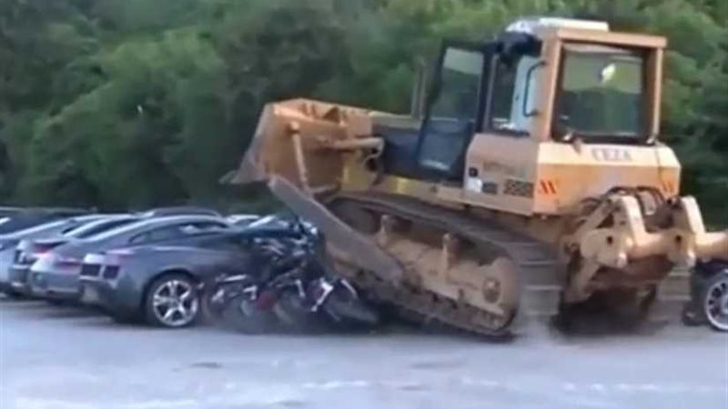 الرئيس الفلبينى يحضر