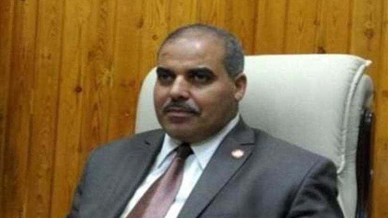 الخياط عميدًا لكلية