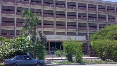 بالأسماء.. تعيين رؤساء أقسام جدد بكلية الطب جامعة أسيوط