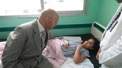 مدير صحة الشرقية يطمئن على حالات النزلات المعوية بمستشفى الصالحية