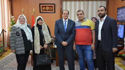 محافظ الدقهلية يقرر ترميم مقبرة المجاهد حسن طوبار بالمنزلة