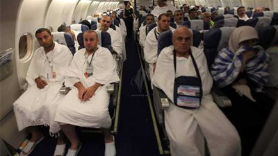 832 من حجاج قطاع غزة يغادرون القاهرة إلى الأراضي المقدسة