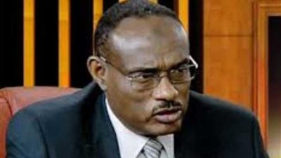 وزير الخارجية السوداني يتسلم رسالة خطية من نظيره اليمني