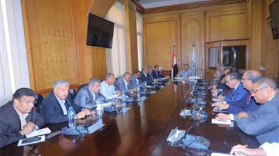 وزير النقل يشدد على عودة الانضباط للسكة الحديد