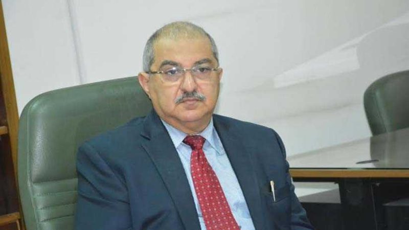 شهر مكافأة للعاملين