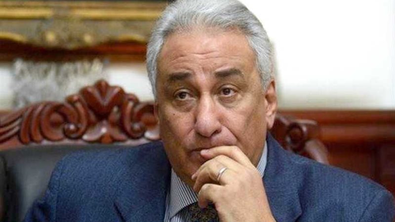 عاشور يترأس الدفاع