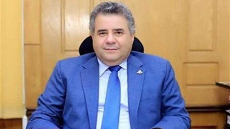  صلاح قائماً بعمل