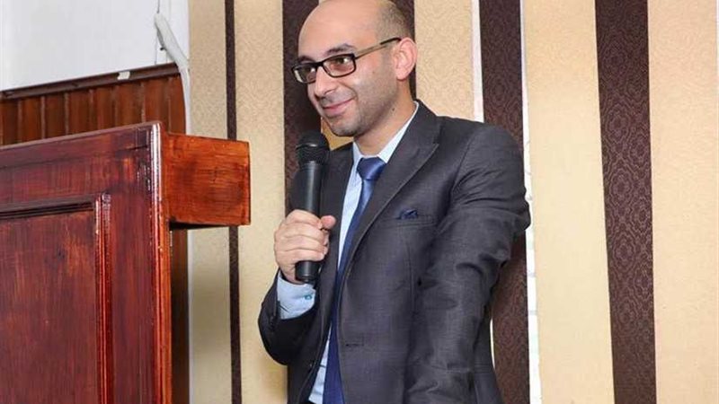 رسالة دكتوراة تضع