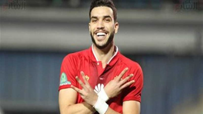 أزارو يسجل الهدف