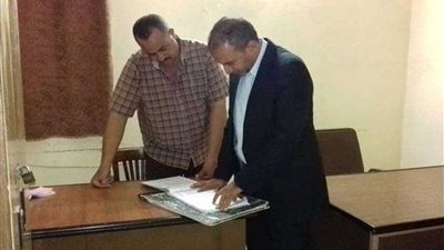 جولة مفاجئة لرئيس مركز أبو قرقاص تكشف تزويغ الموظفين