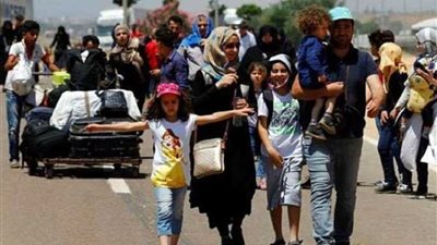 عسكري روسي: عودة حوالي 235 ألف لاجئ سوري إلى وطنهم