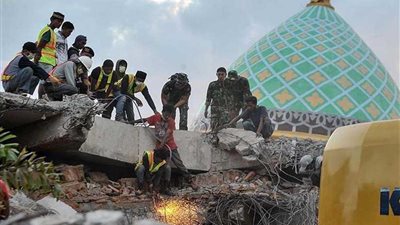 ارتفاع حصيلة ضحايا زلزال إندونيسيا إلى 347 قتيلا