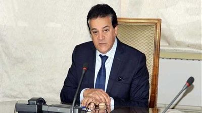 وزير التعليم العالي يعتمد نتيجة تقليل الاغتراب لطلاب المرحلتين الأولى والثانية للتنسيق