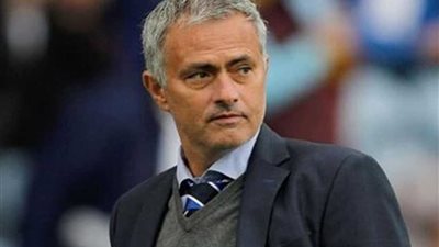 مورينيو يعلن عدم ضم صفقات جديدة لمانشستر يونايتد