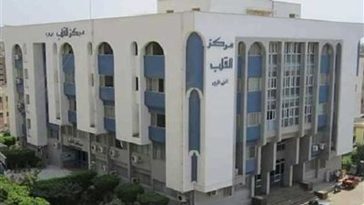 500 جنيه مكافأة للعاملين بمركز قلب المحلة