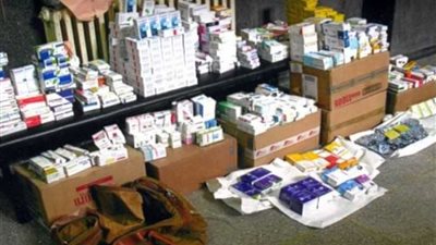 حاول تهريب أدوية في 