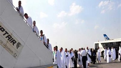 غدا .. مصرللطيران تسير ٢١ رحلة لنقل ٤٤٨٠ حاجا