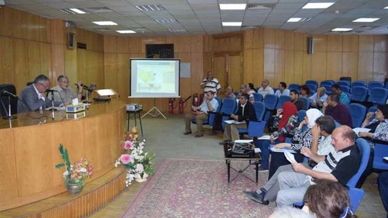 محافظ المنيا يوفع